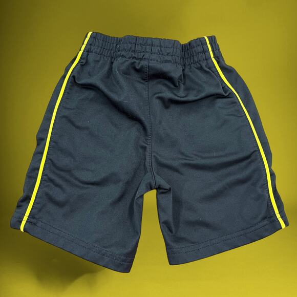 Baby’s Puma X  Ferrari Collab Shorts 12 Months Racing Pockets Stretchy Driving - Picture 3 of 7